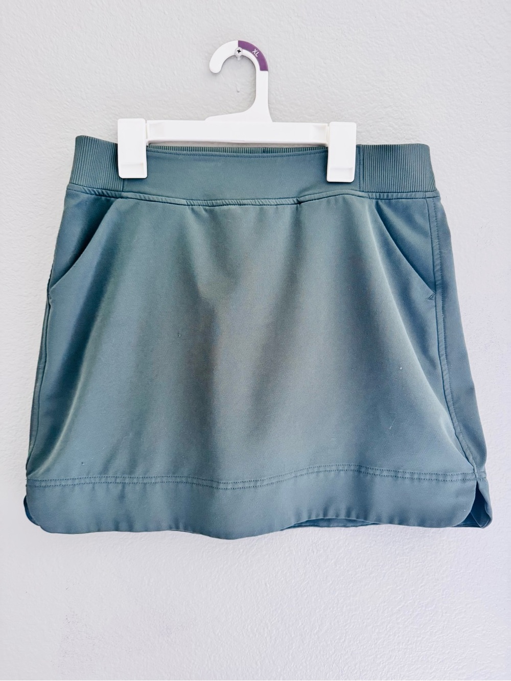 Women's Casual Active Mini Skirt in Teal